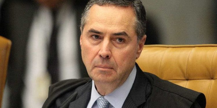 Barroso: Alexandre de Moraes ‘passou por cargos sem nenhuma mácula’ Barroso: Alexandre de Moraes ‘passou por cargos sem nenhuma mácula’