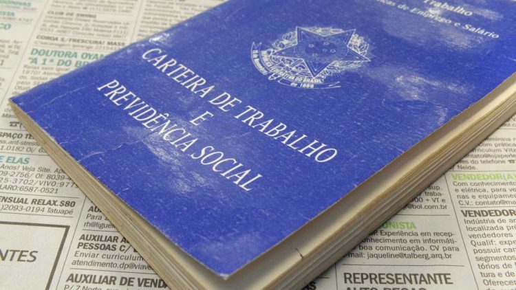 Aumenta número de indígenas contratados com carteira assinada