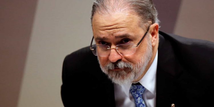 Aras avisa Moro que não admite ser manipulado ou intimidado Aras avisa Moro que não admite ser manipulado ou intimidado