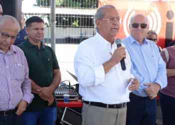 Em Nobres, senador Jayme Campos ataca duramente o ex-secretário Silvano Amaral