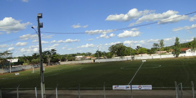Nobres reúne velhos craques locais e convidados especiais para mais um Jogo das Estrelas