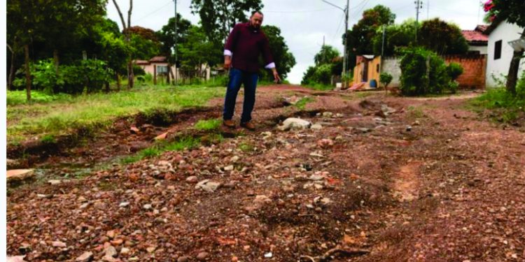 Vizinhos: o primo rico e o primo pobre. Nobres bem e Rosário Oeste cada vez pior