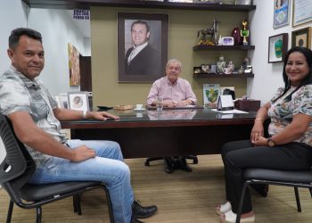 Vereadores de Nobres são recebidos pelo senador Jayme Campos, em Cuiabá