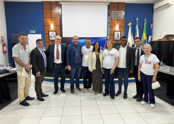 Em Sessão Legislativa, prestada homenagem à ex-prefeita Lira Queiroz Carvalho