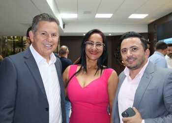 Vereadores de Nobres participam da assinatura de convênio entre Estado e Município