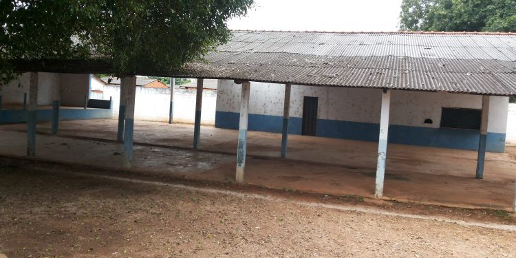 No bairro São José, indefinição da Unamb deixa entidade à deriva No bairro São José, indefinição da Unamb deixa entidade à deriva