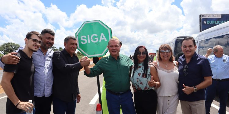 Presidente da Câmara Municipal de Nobres participa da entrega de duplicação da BR 163 Presidente da Câmara Municipal de Nobres participa da entrega de duplicação da BR 163