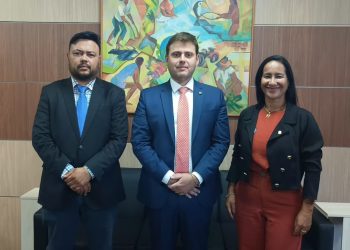 Vereadora Zilmai Ferreira volta a Capital Federal na busca de soluções para demandas de Nobres
