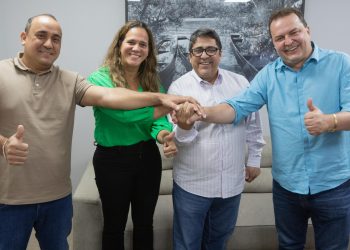 PSB e PL se unem para chegar à convenção que se aproxima