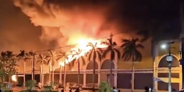 Shopping incendiado – empatia ou demagogia?