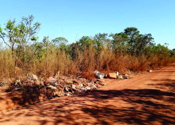 Situação precária e prejudicial aos proprietários de imóveis na região do Pindura, em Nobres