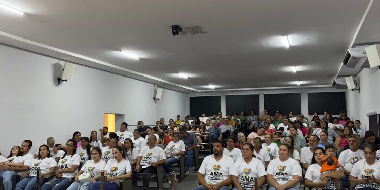 Mídia repercute aprovação de matéria importante na área da proteção a pessoas portadoras do TEA Mídia repercute aprovação de matéria importante na área da proteção a pessoas portadoras do TEA