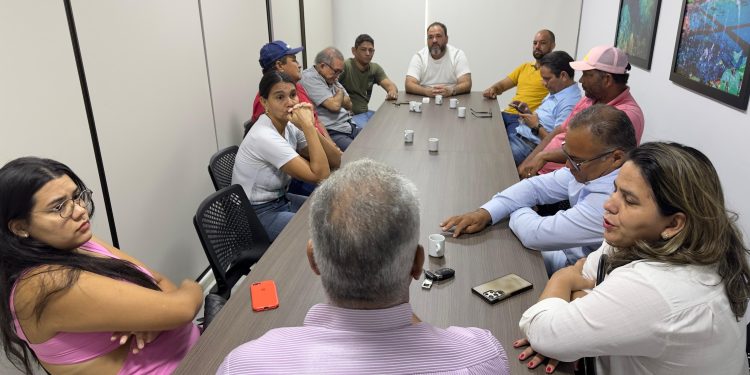 Vereadores e subprefeito discutem demandas da área rural Vereadores e subprefeito discutem demandas da área rural