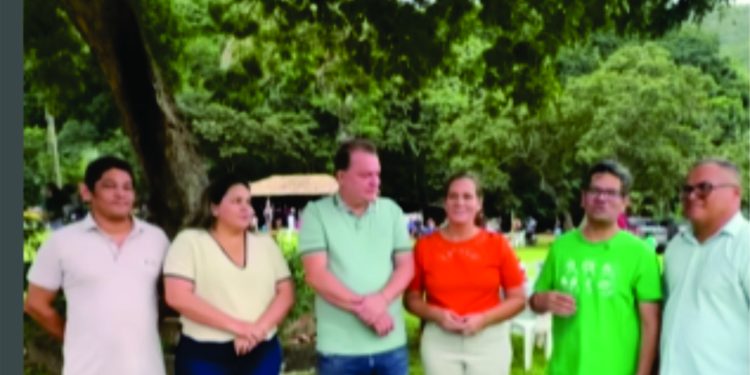 Vereadores buscam apoio para a realização de um antigo sonho de uma comunidade Vereadores buscam apoio para a realização de um antigo sonho de uma comunidade
