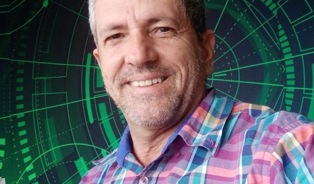 Radialista sugere ação solidária pra amenizar situação financeira de hospital Radialista sugere ação solidária pra amenizar situação financeira de hospital