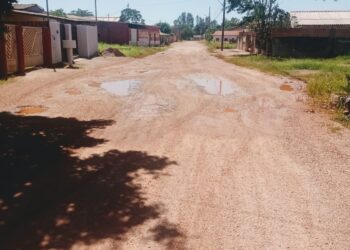 Pobre Rua Miranda, segue atirada ao desprezo pelo poder público municipal