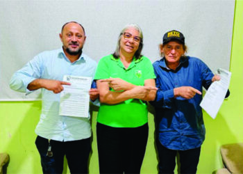 Em Rosário Oeste, vereadora detona gestão do colega Amilson, presidente da Casa do Povo